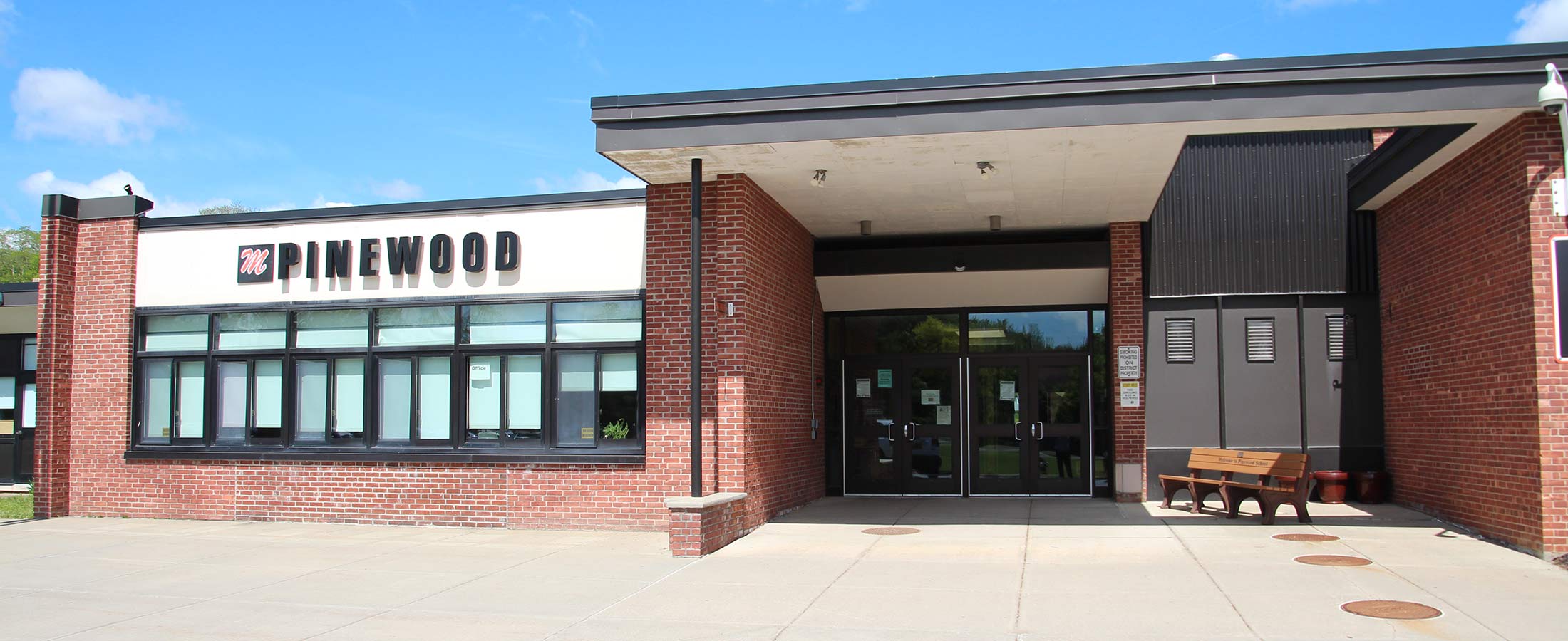 Pinewood School Entrance