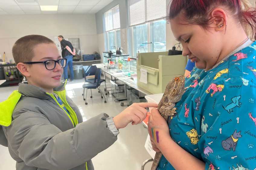 Pinewood students come face to face with geckos, dragons and more at Capital Region BOCES